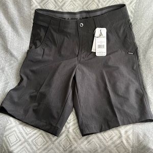 Mens Size 30 Bass Pro Ascend Performance Short